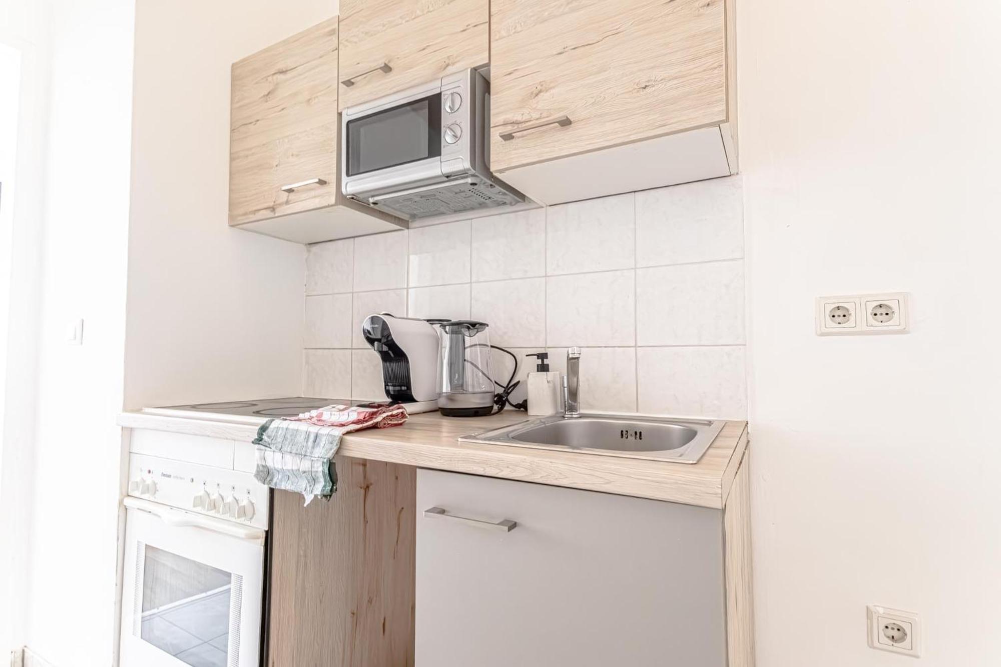 Explore Vienna 2Br And 1Lr Retreat Near Westbahnhof Exteriör bild